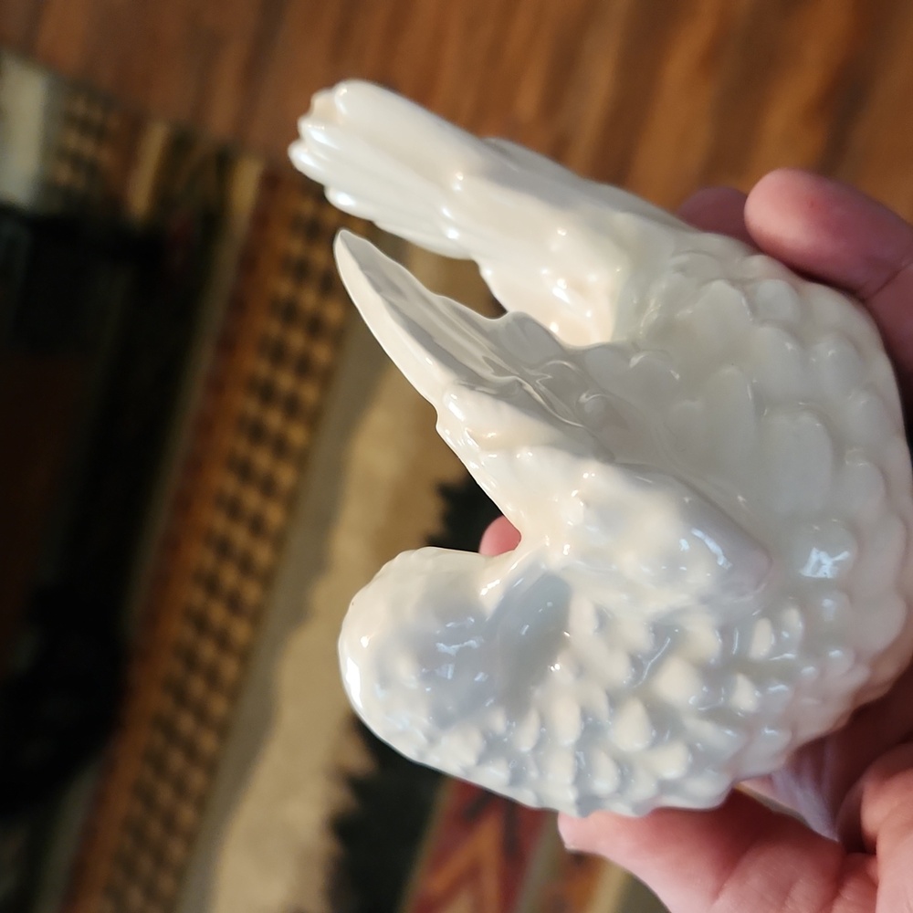 Handmade ceramic doves - Picture 2 of 7